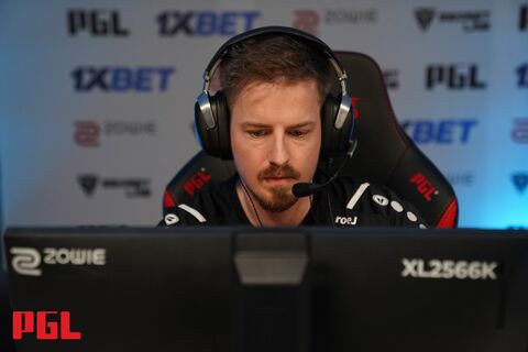 roeJ