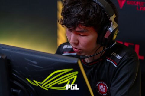 sk0R